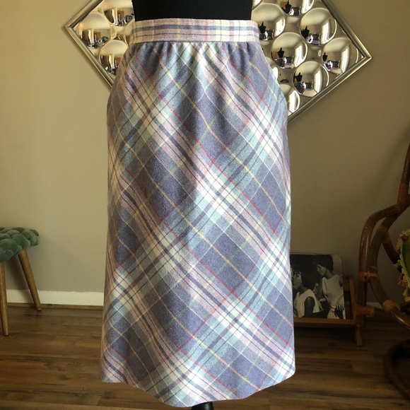 Vintage Dresses & Skirts - Vintage Wool Plaid Pastel Button Skirt Medium